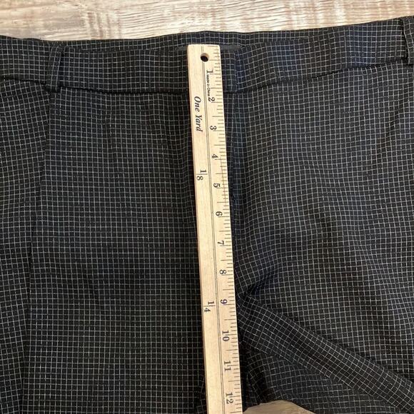 AMANDA AND CHELSEA Black White Grid Print Ankle Pants  16 - Picture 8 of 11